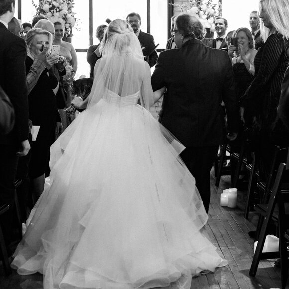 Hayley Paige, Londyn Gown, Size 4 Ivory Wedding Dress - Picture 9 of 10